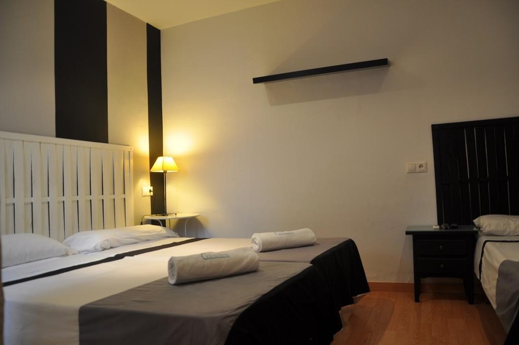 Pension Cibeles Cordova Esterno foto